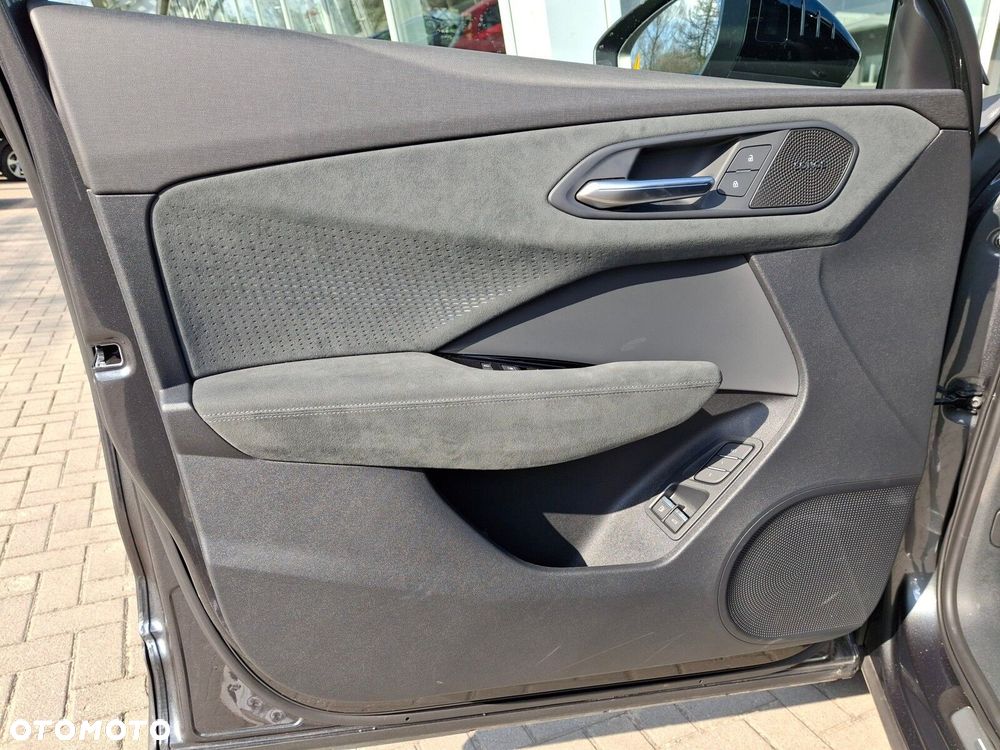 Audi Q3 Sportback - 11