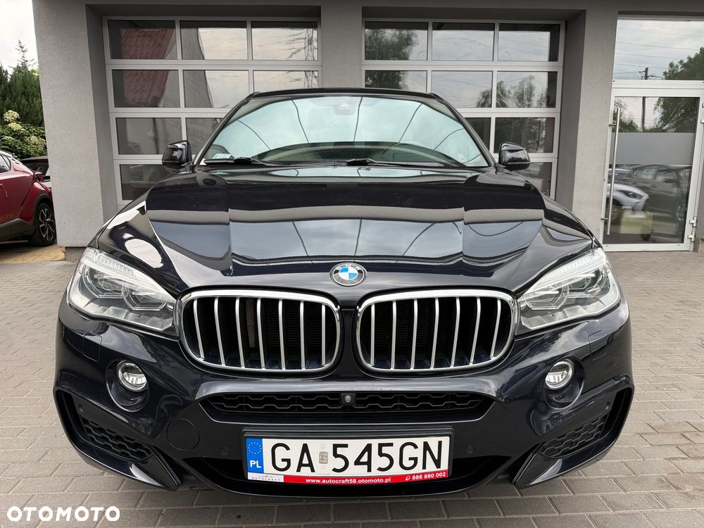BMW X6 xDrive50i - 2