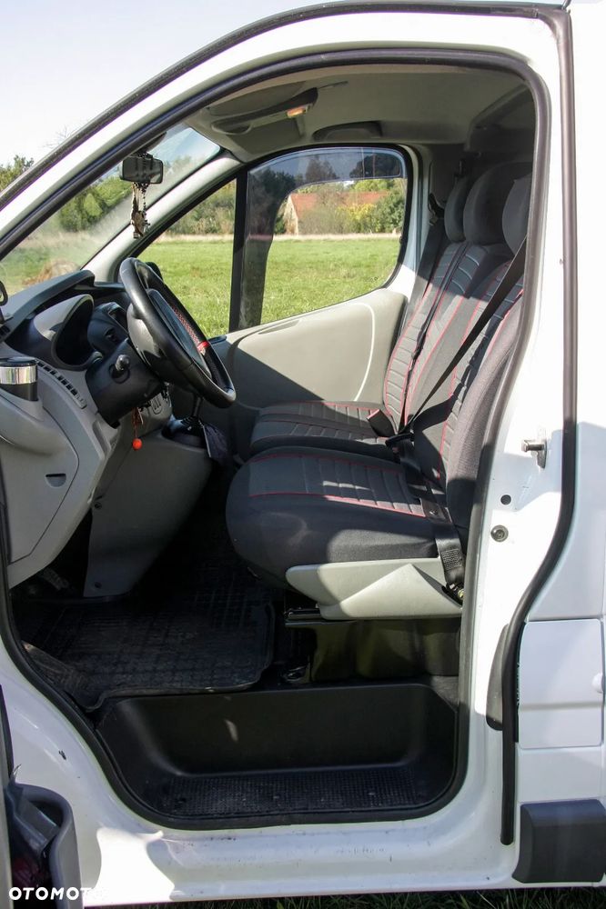Renault Trafic 2.0 dCi 115 FAP Grand Combi L2H1 Quickshift Expression - 4