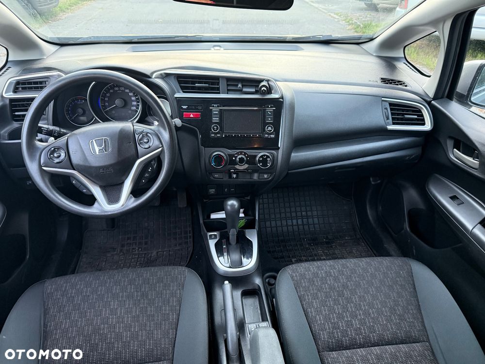 Honda Jazz 1.3 Comfort (ADAS) CVT - 12