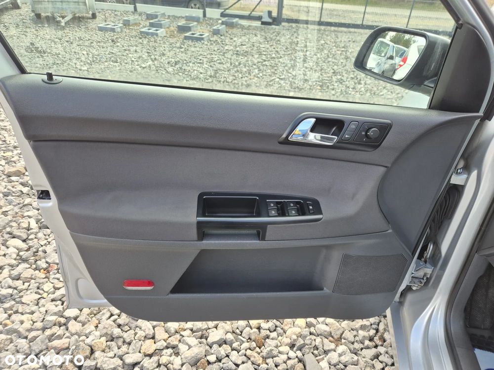 Volkswagen Polo 1.4 16V Sportline - 13