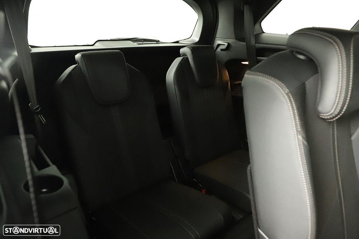 Peugeot 5008 1.2 PureTech GT EAT8 - 25