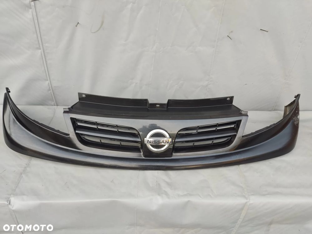 NISSAN PRIMASTAR LIFT GRILL ATRAPA 623100250