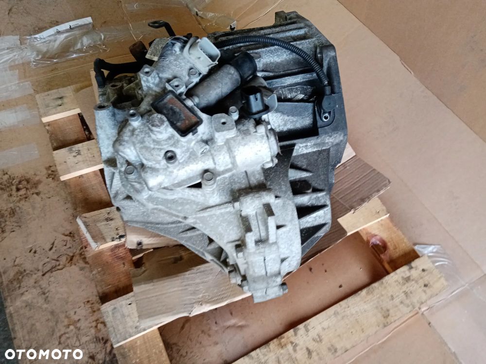 Skrzynia biegów automat automatyczna Hyundai I40 Lift 1.7 CRDI D26U - 3
