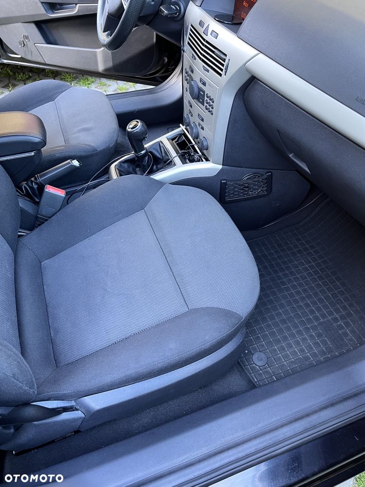 Opel Astra 1.6 Enjoy - 5