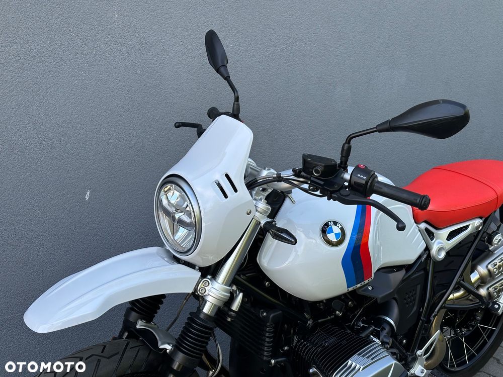 BMW R - 11