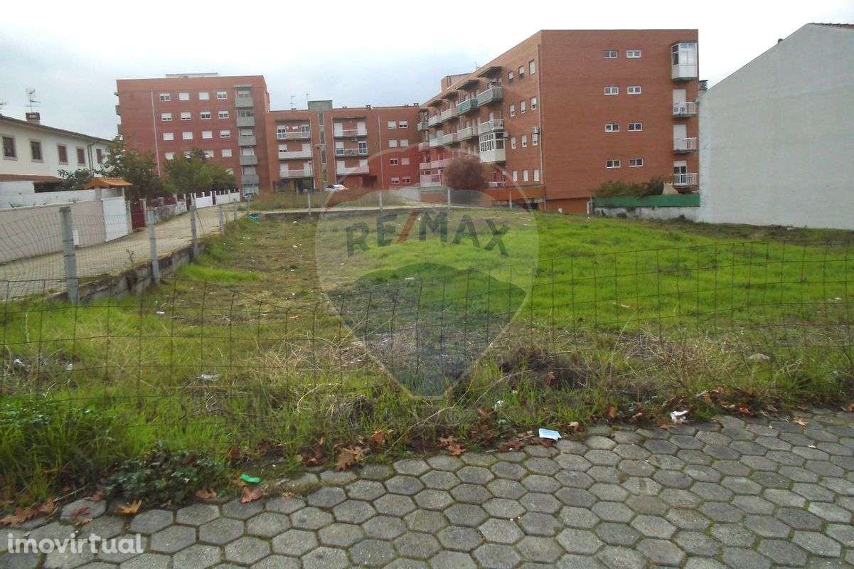 Terreno  para venda - Grande imagem: 2/5