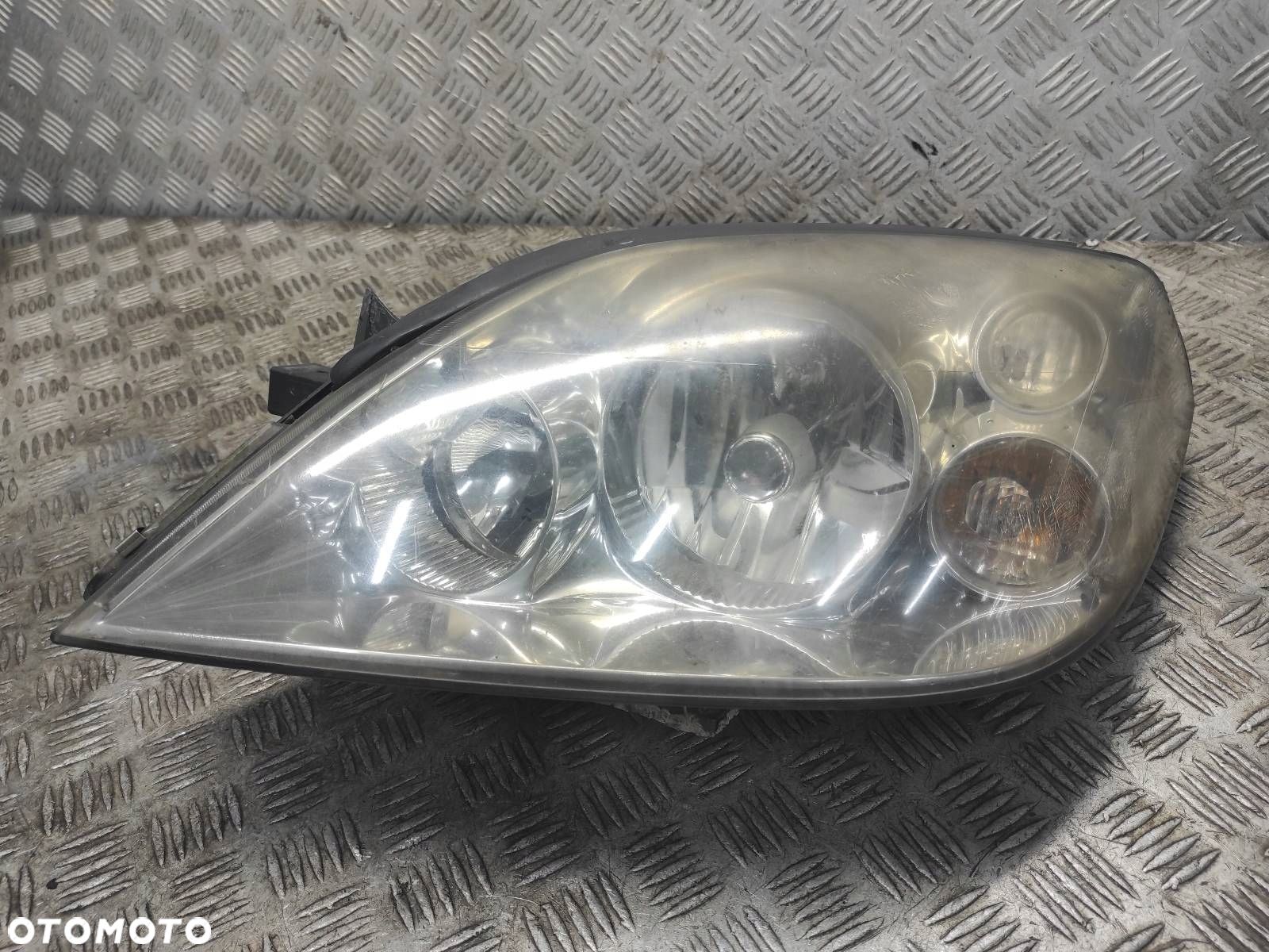 LAMPA LEWY PRZÓD XENON NISSAN PRIMERA P12 - 1