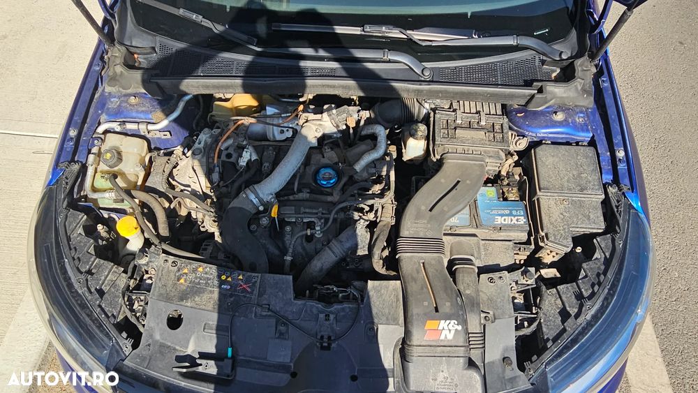 Renault Megane Energy 1.6 TCe EDC GT - 17