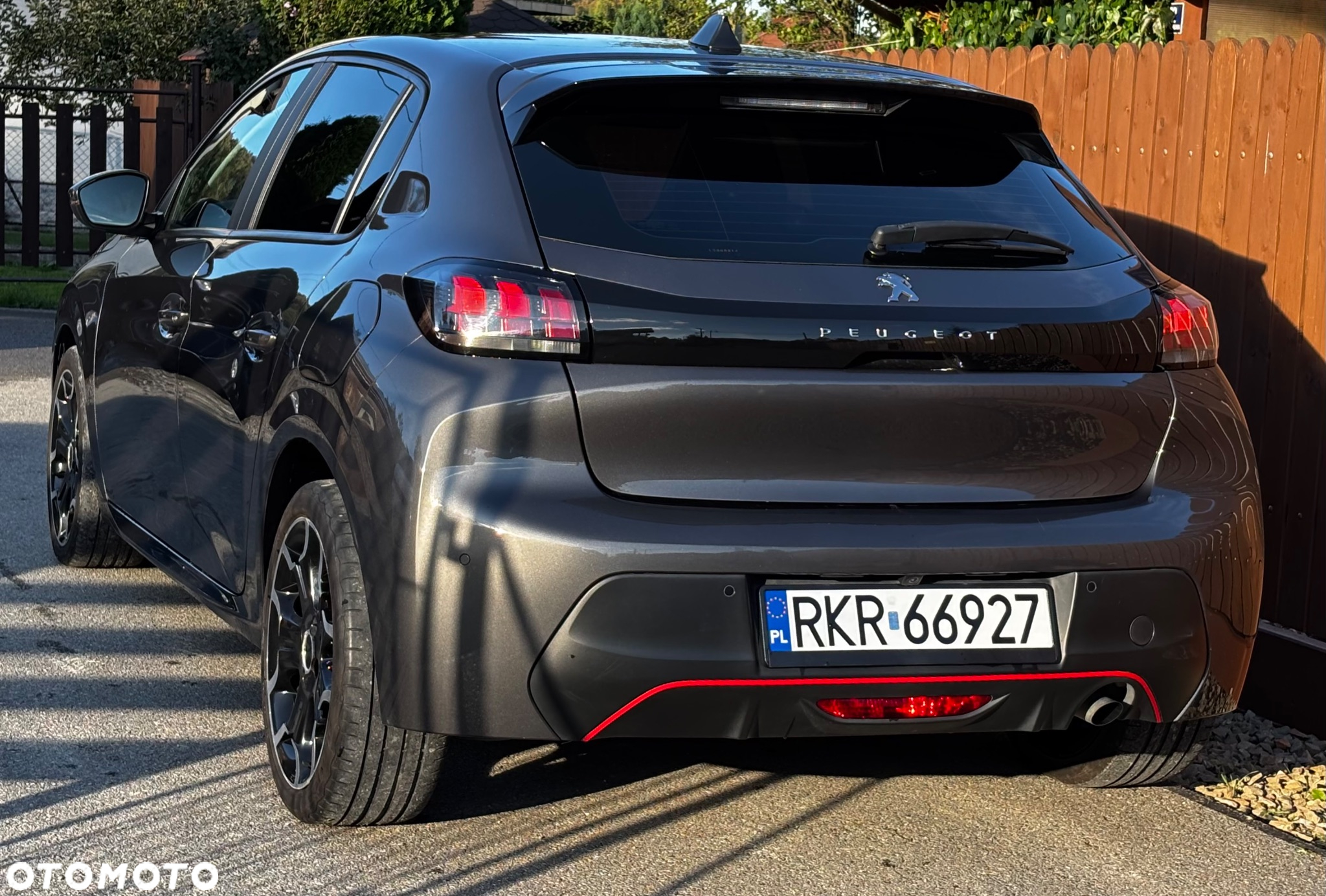 Peugeot 208 1.2 PureTech Allure Pack S&S - 3