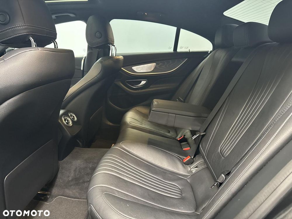 Mercedes-Benz CLS 450 4-Matic AMG - 22