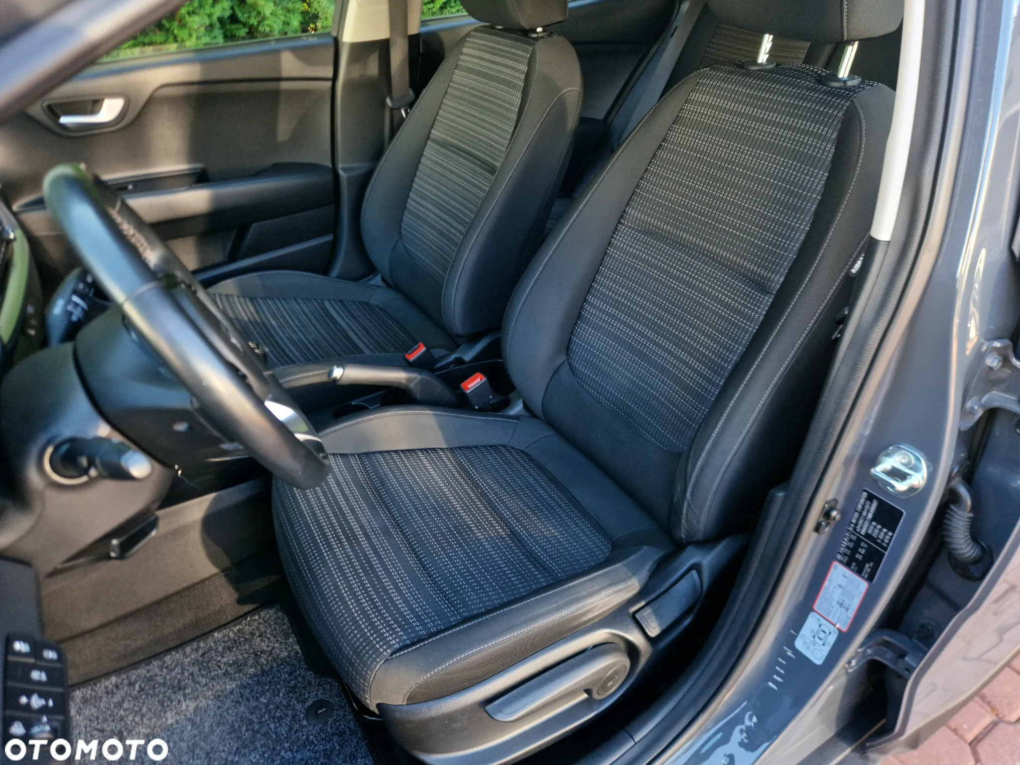 Kia Stonic 1.0 T-GDI 100 OPF Vision - 12