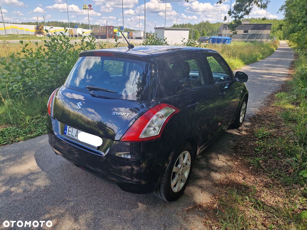 Suzuki Swift 1.2 Premium - 5