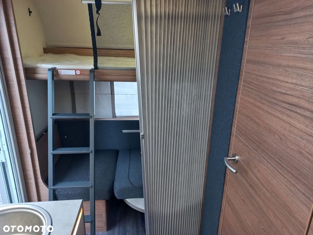 KNAUS Sport 400 LK, Piętrowe łóżko - 14