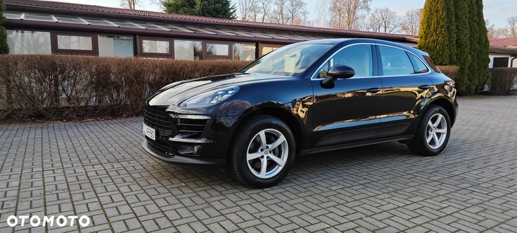 Porsche Macan Standard