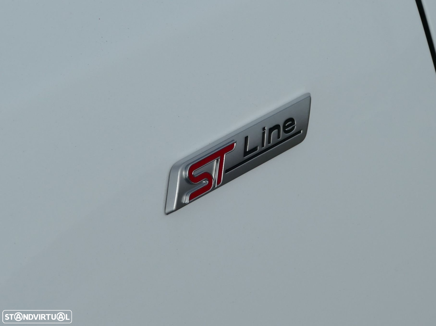 Ford Focus 1.0 EcoBoost MHEV ST-Line X - 7