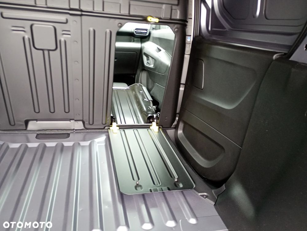 Citroën Berlingo XL 130KM - 12
