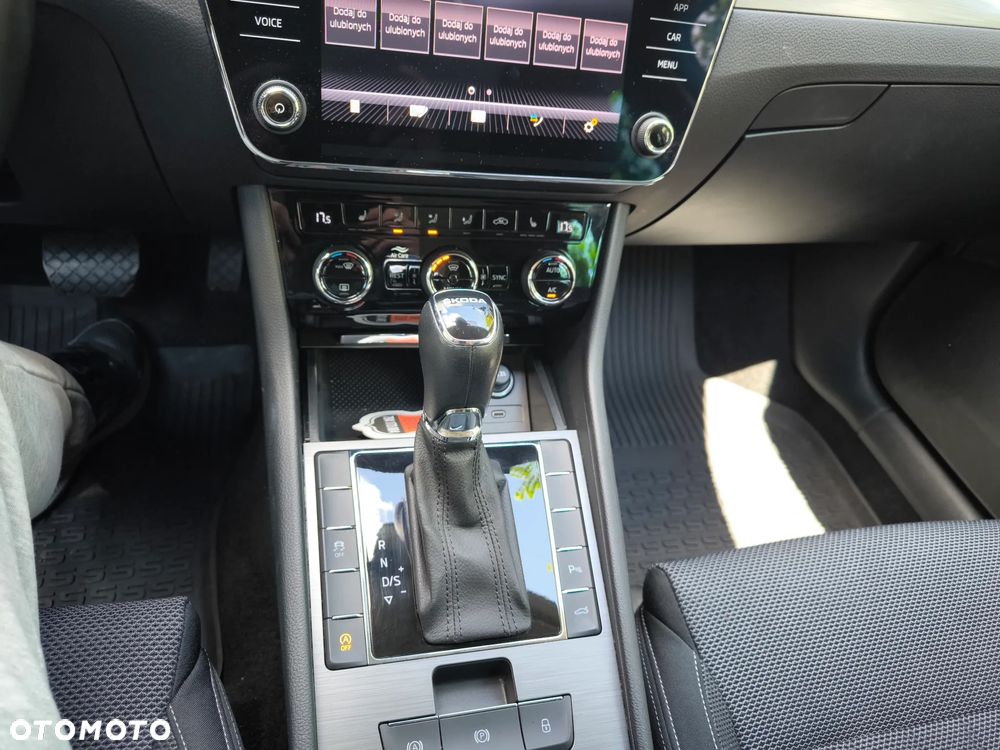 Skoda Superb 2.0 TDI SCR Style DSG - 12
