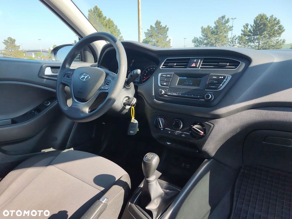 Hyundai i20 1.2 Classic Plus - 19