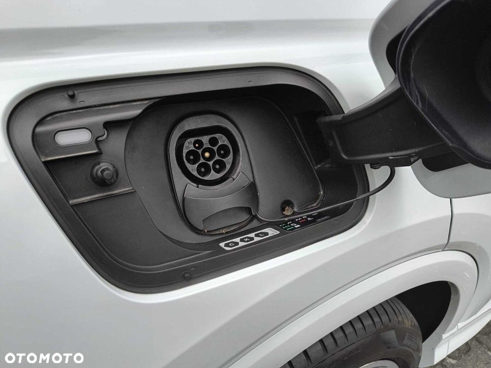 Audi Q4 e-tron - 36