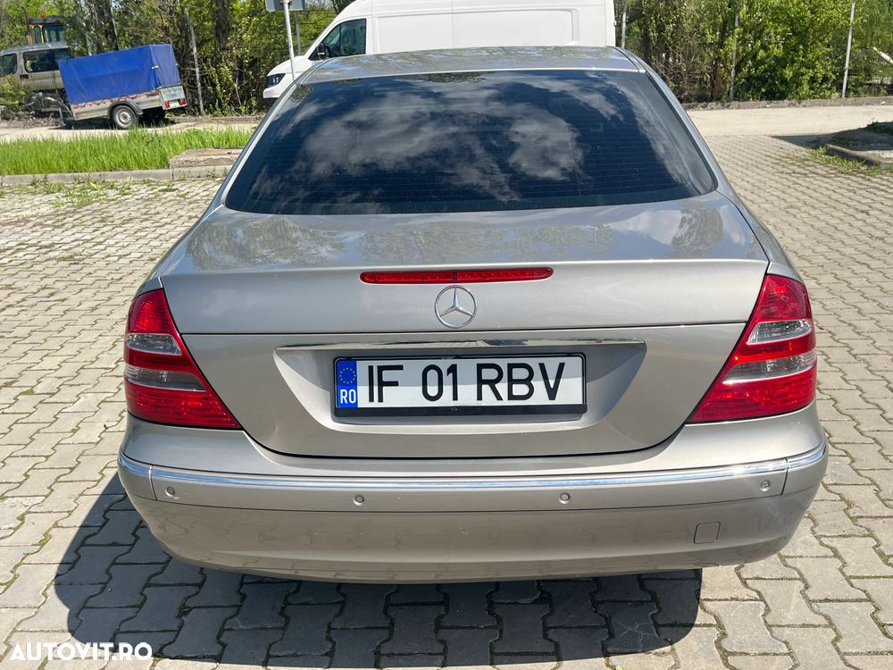 Mercedes-Benz E - 7