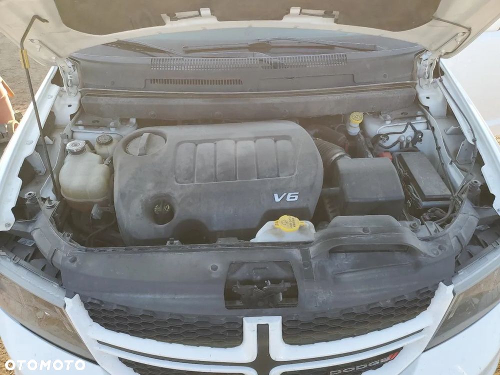 Dodge Journey - 11