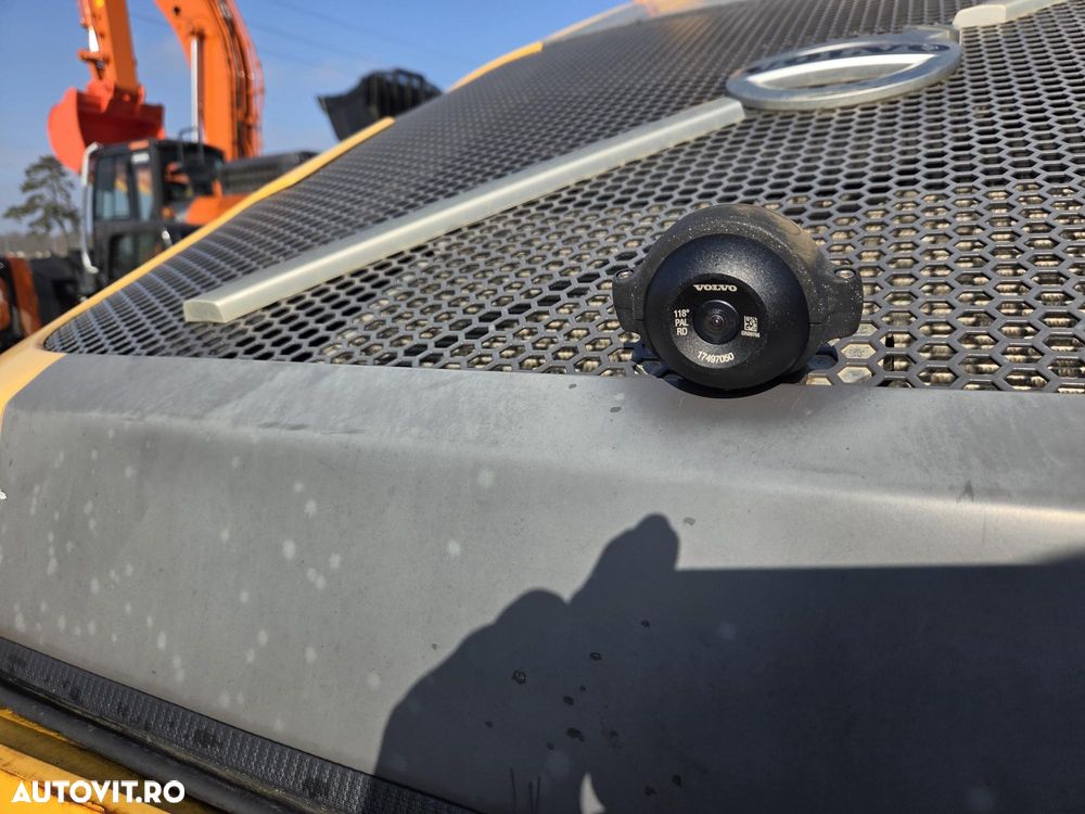 Volvo SD135B, 13,5t, latime tambur 2,3m, FULL OPTION, AC, oblon electric, GPS, antifurt, senzori pozitie, Anv 80% -ok, motor Volvo 150CP, Lung 6,1m, posibilitate leasing 4 ani, PROMOTIE 69.900 EUR+Tva - 21