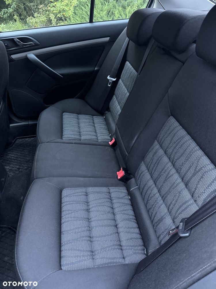 Skoda Octavia - 4