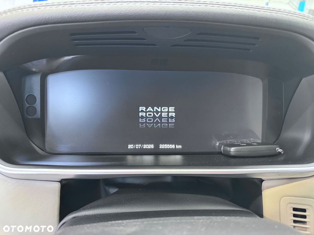 Land Rover Range Rover 4.4SD V8 Vogue - 22