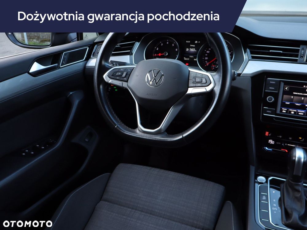 Volkswagen Passat - 9