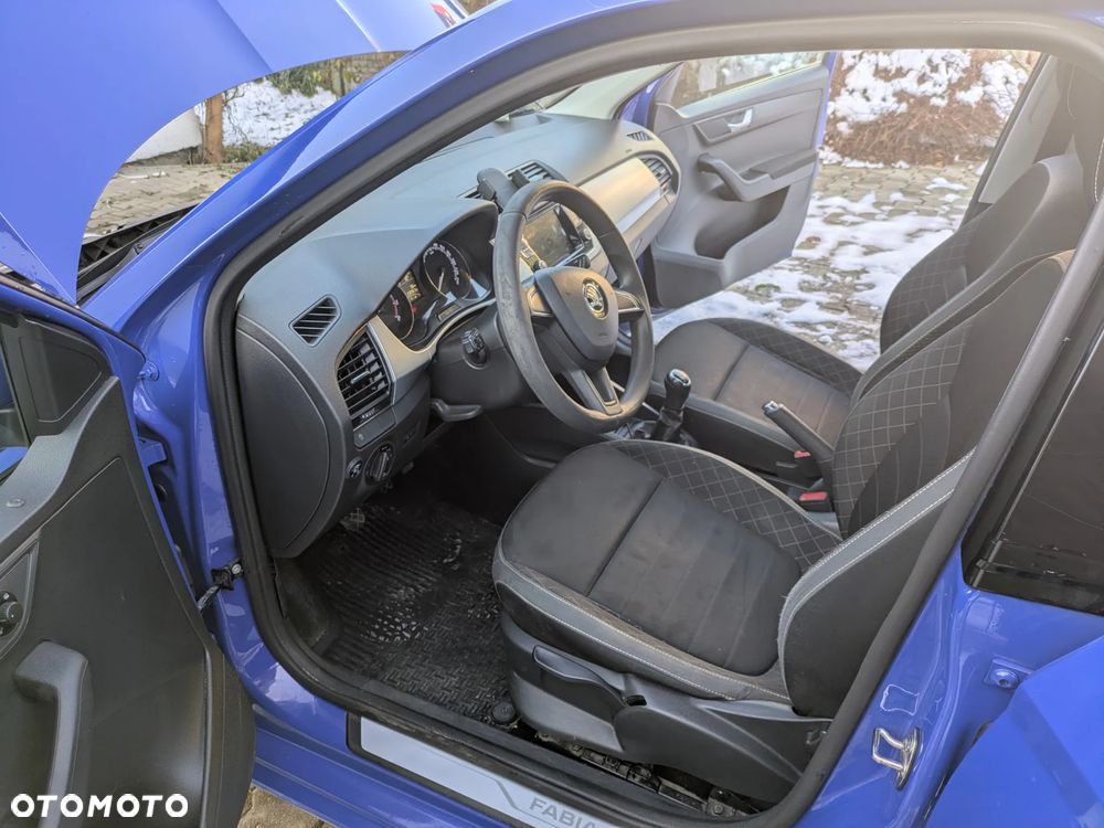 Skoda Fabia 1.0 Ambition - 21