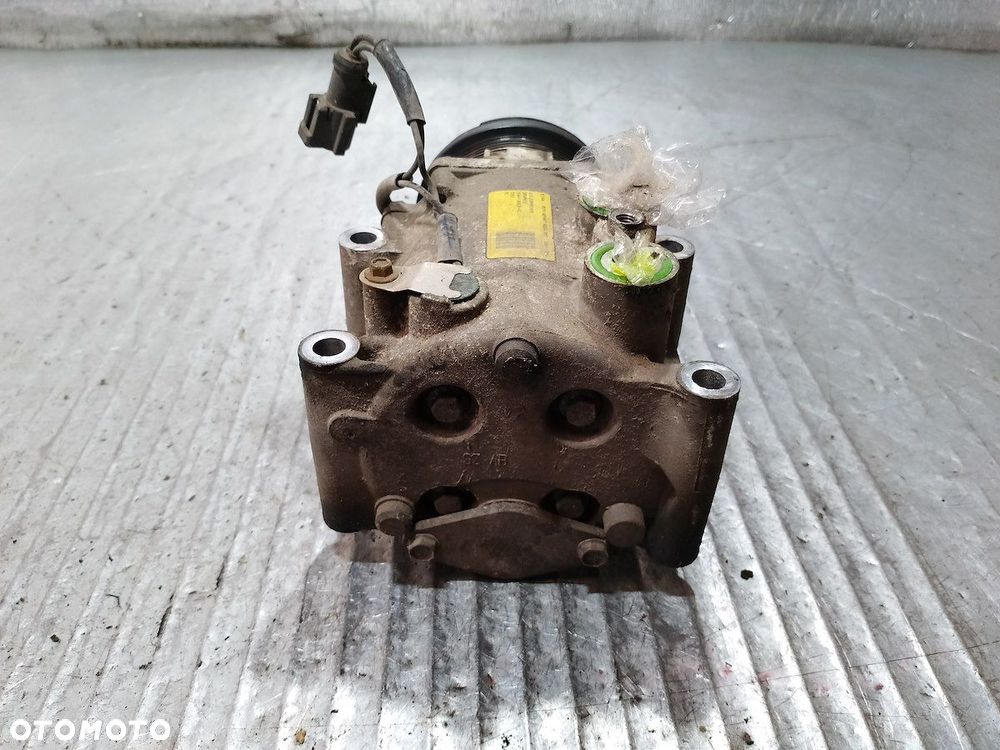 POMPA, SPRĘŻARKA KLIMATYZACJI FORD FIESTA MK6 YS4H-19D629-AC 1.4 16V B - 3