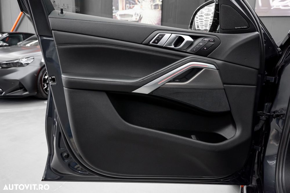 BMW X6 xDrive40i AT MHEV - 39
