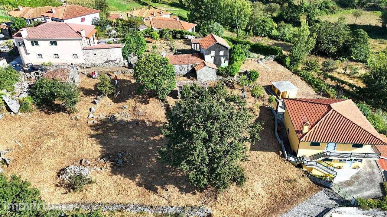 Terreno com ruina / Baião, Campelo e Ovil - Grande imagem: 2/15