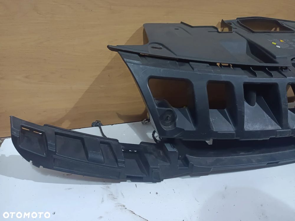 Wzmocnienie zderzaka pas przedni Renault Megane III Lift 11- 620369925 - 3