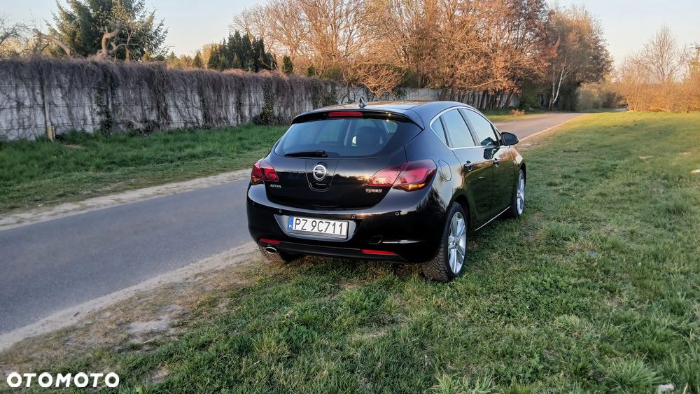 Opel Astra 1.4 Turbo Sport - 4