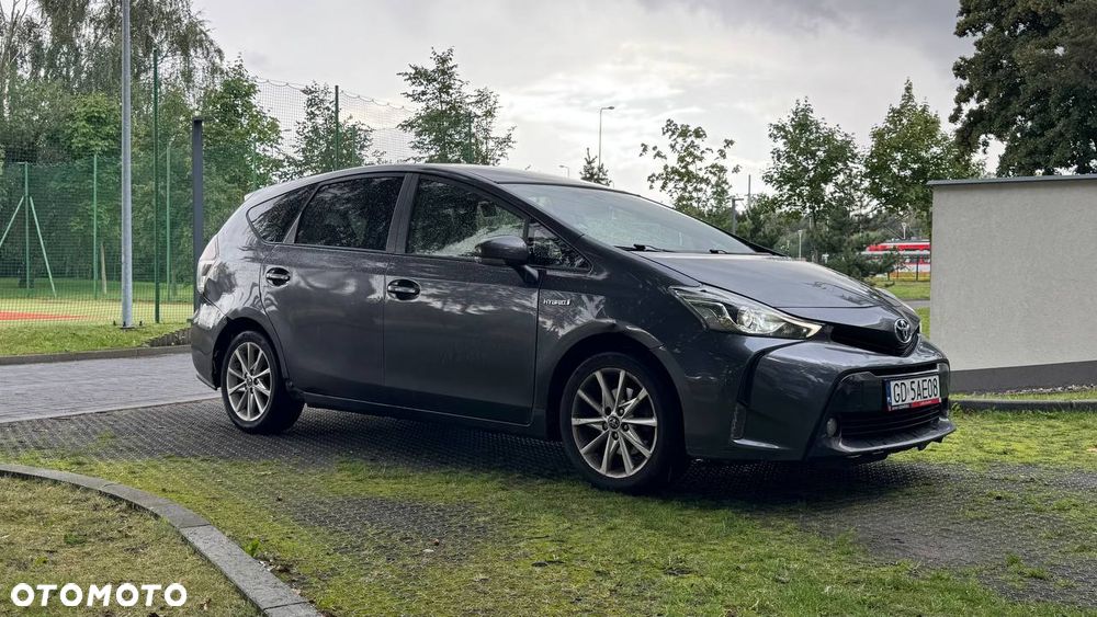 Toyota Prius+ Hybrid 135 Premium - 2
