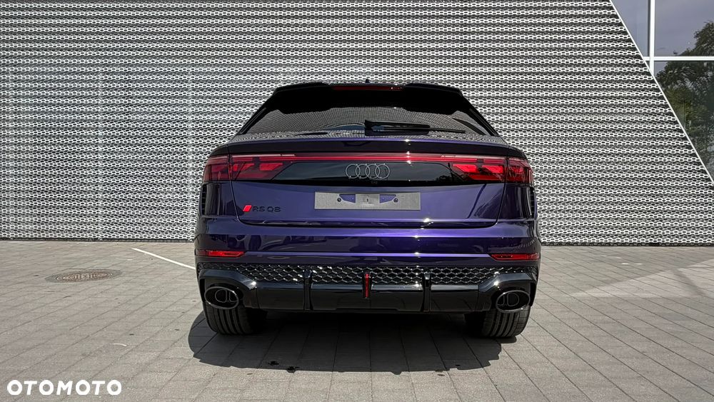 Audi RS Q8 - 4