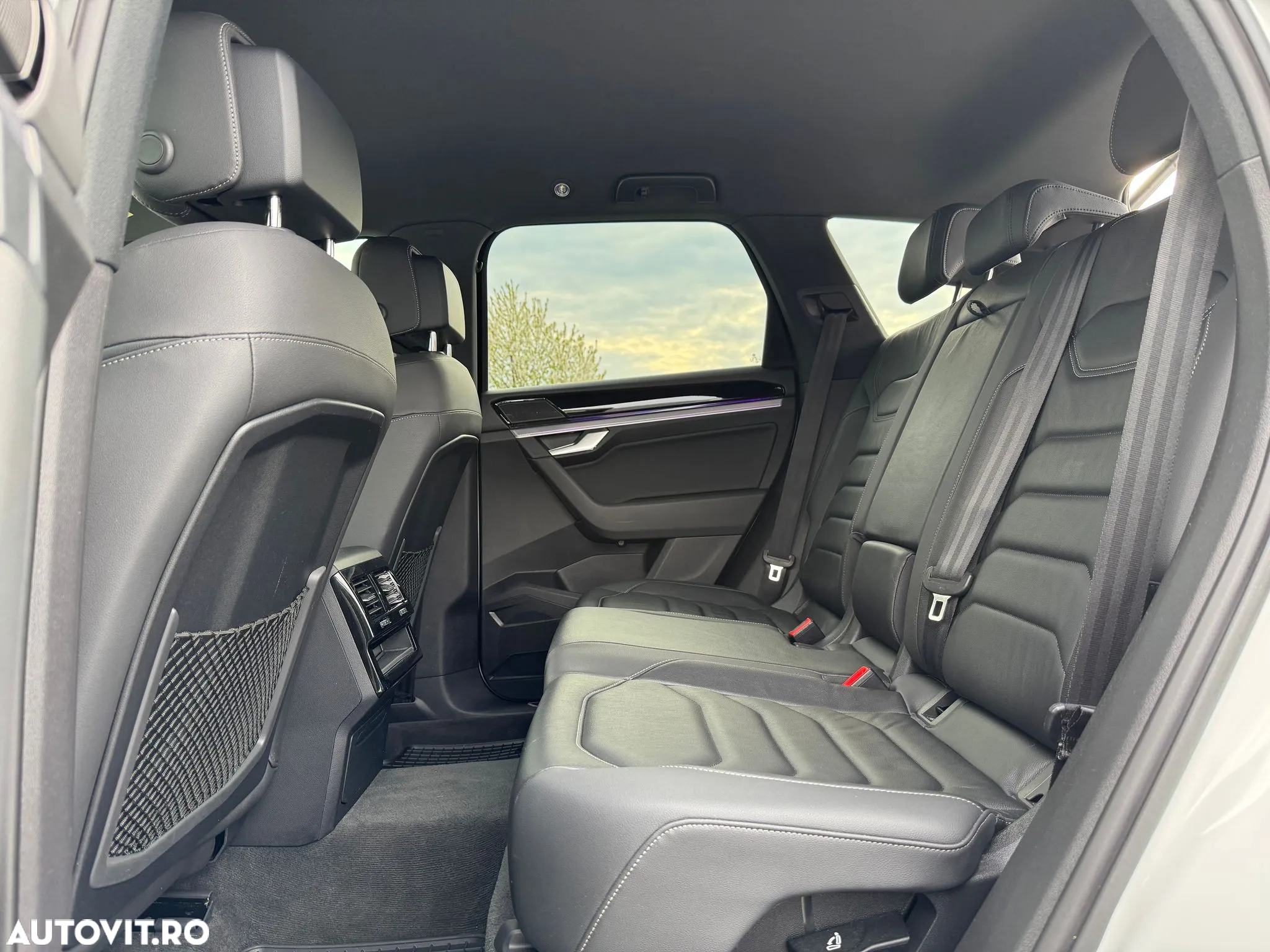 Volkswagen Touareg 3.0 V6 TDI 4Motion DPF Automatik R-Line - 20