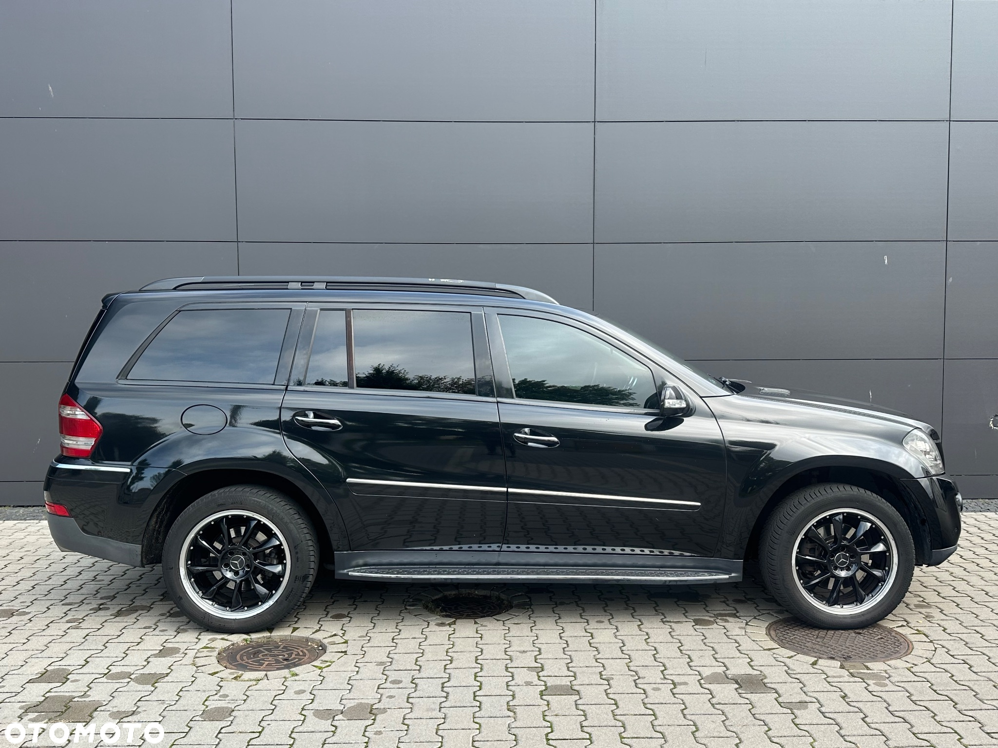 Mercedes-Benz GL - 6