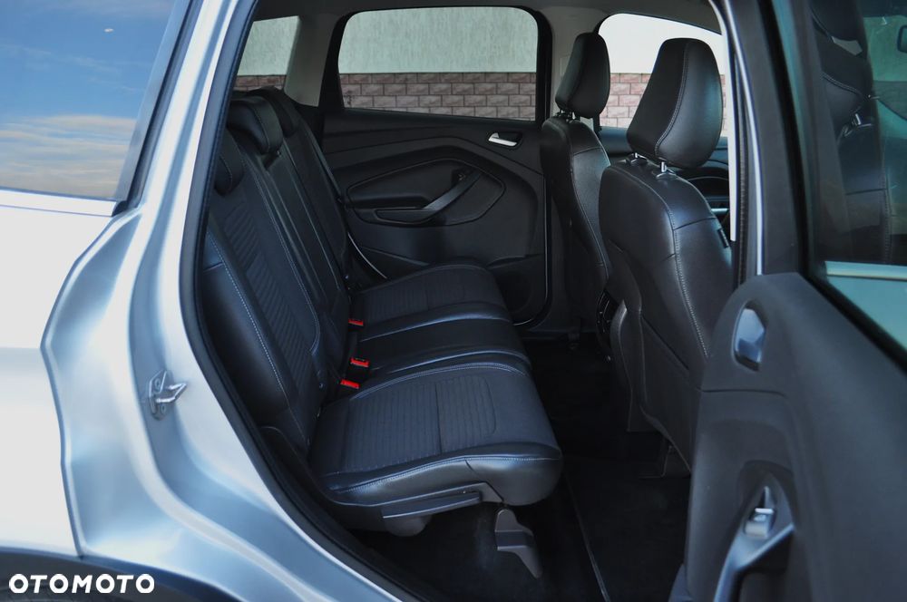 Ford Kuga 2.0 TDCi 4x4 Titanium - 30