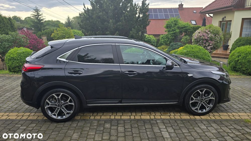 Kia XCeed 1.4 T-GDI M - 4