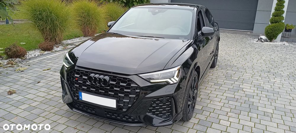 Audi RS Q3 - 2
