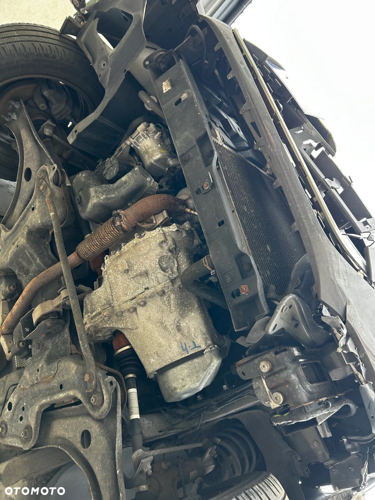 Peugeot 208 - 23