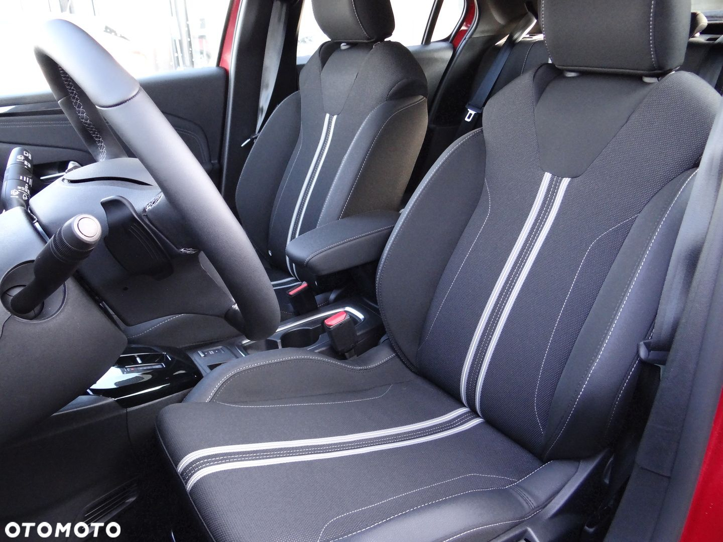 Opel Corsa 1.2 T mHEV GS eDCT - 11