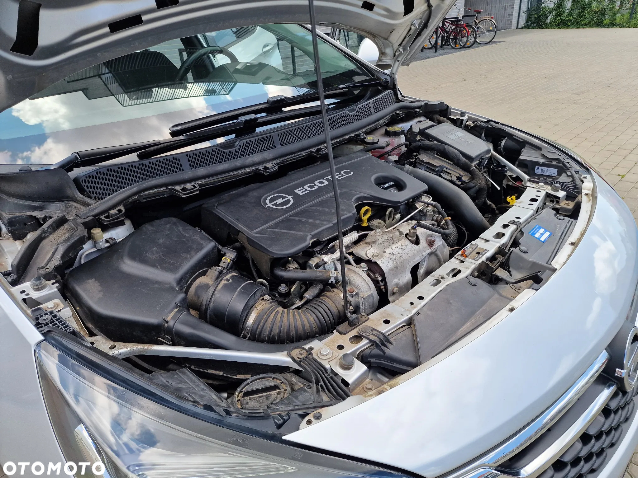 Opel Astra V 1.6 CDTI Essentia - 32