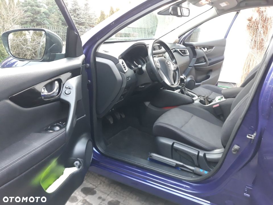 Nissan Qashqai 1.6 DIG-T N-Connecta - 10