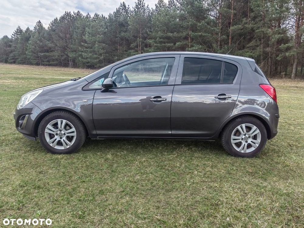 Opel Corsa 1.4 16V Satellite - 2