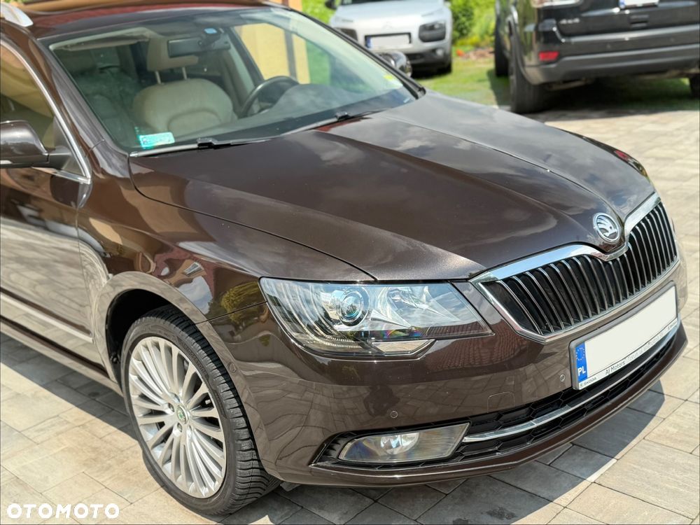 Skoda Superb 2.0 TDI 4x4 L&K DSG - 33