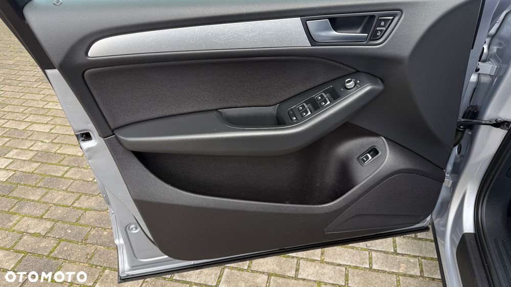 Audi Q5 2.0 TDI Quattro S tronic sport - 23